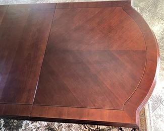 Thomasville Classic Dark Hardwood Dining Room Set Table w/ 6 Chairs Table: 30 x 44 x upholstered Chair: 45 x 27 x 24 Side Chair: 39 x 24 x 22 HxWxD