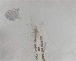 Hall Gump's San Francisco Gold Gold Ceramic Serving casserole Oval Covered Dish 6 x 12 x 8.75 HxWxD