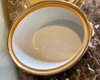 Hall Gump's San Francisco Gold Gold Ceramic Serving casserole Oval Covered Dish 6 x 12 x 8.75 HxWxD