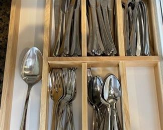61pc Oneida Community Royal Flute Glossy Stainless Steel Flatware Set Silverplate 61pc