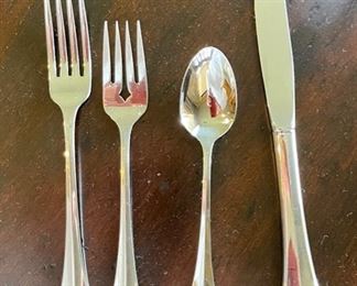 61pc Oneida Community Royal Flute Glossy Stainless Steel Flatware Set Silverplate 61pc