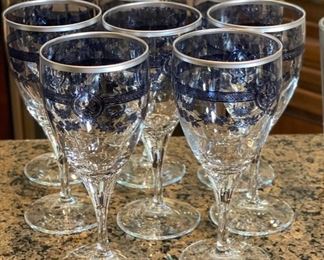 8pc Blue & Silver Rim Wine Glasses 8 x 3.25in diameter