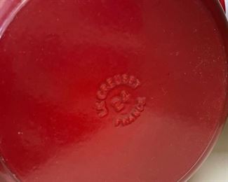 Le Creuset 24 Dutch Oven Red 5.5 x 12.5 x 10in HxWxD