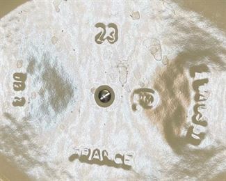 Le Creuset 23 Oval Dutch Oven Green 6 x 11 x 8in HxWxD