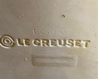 Le Creuset 10.0 Oval Baking Dish Yellow 2.5 x 16 x 10.5in HxWxD