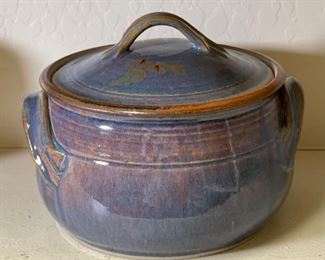 Studio Art Pottery Tureen Parsons 9 x 11 x 10in