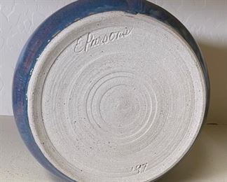 Studio Art Pottery Tureen Parsons 9 x 11 x 10in