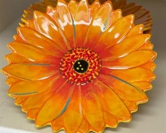 7pc Clay Art Gerbera Figural Floral Plates Yellow Daisy 8.25in diameter
