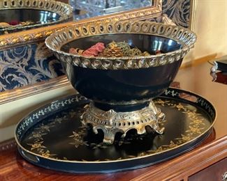 Heavy Bronze & Porcelain Centerpiece bowl w/ Tray Bowl: 10.75 x 16 in