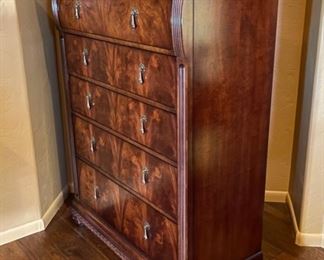 National Mt Airy Furniture 5 Drawer Dresser 54.5 x 42 x 19 in HxWxD