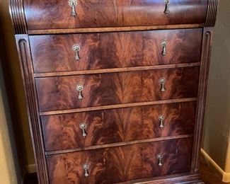 National Mt Airy Furniture 5 Drawer Dresser 54.5 x 42 x 19 in HxWxD