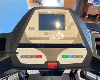 Xterra TR6.55 Treadmill 52 x 35 x 80 in HxWxD
