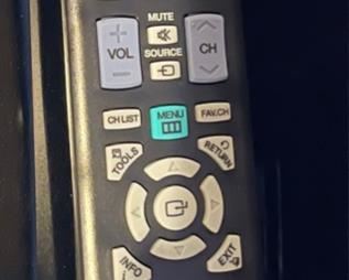 Samsung 32in HD LCD TV LN32B360C5D TV 22.5 x 31.5 x 7 in HxWxD