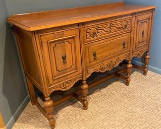 Oak Sideboard Buffet cabinet 37 x 60 x 20 in HxWxD