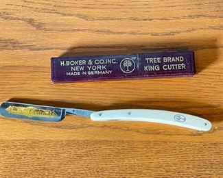 Antique Boker Tree Brand King Cutter Straight Razor Box: 6.5x1x.5in HxWxD