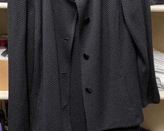 St. John Caviar Black Knit Suit Size: 16