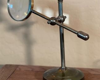 Brass Adjustable Desk Magnifying Glass 10x12x5in HxWxD