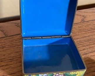 3pc Chinese Cloisonne Set Lidded Trinket Box: 1.5x3.75x3in