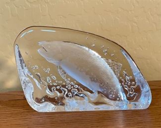 Mats Jonasson Crystal Fish Paperweight Salmon 5x7x1.75in HxWxD