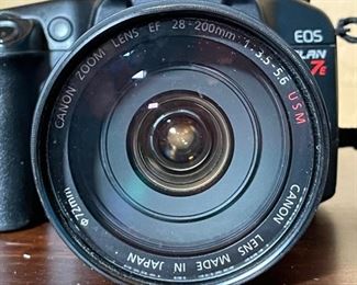 Canon EOS Elan 7E 35mm SLR Camera w/ 28-200mm Lens 3.5-5.6