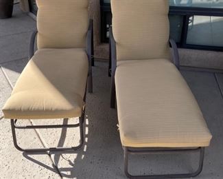 2pc Alu-mont Chaise Lounge Chairs Pair 40 x 20 x 65in HxWxD