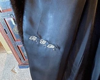 Garfinckels Mink Fur Coal Sz: 16 50in Long