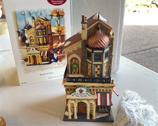 Dept. 56 Russian Tea Room Christmas in the City #59245 in Original Box