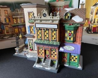 AS-IS Dept. 56 5th Avenue Shoppes Christmas in the City Department #56.59212 in Original Box 8 x 10.5 x 6.5in HxWxD