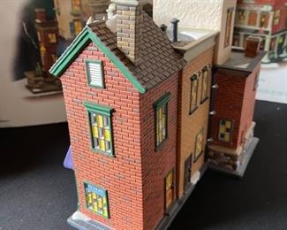 AS-IS Dept. 56 5th Avenue Shoppes Christmas in the City Department #56.59212 in Original Box 8 x 10.5 x 6.5in HxWxD