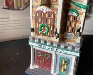Dept. 56 The University Club Christmas in the City Series Department #58945 in Original Box 10 x 3.5 x 6.5 in HxWxD