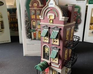 Dept. 56 Beekman House Christmas in the City Series Department #56.58878 in Original Box 10.5 x 3 x 4.75in HxWxD