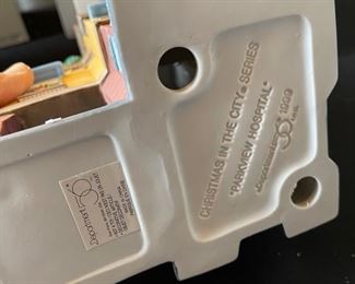 Dept. 56 Parkview Hospital Christmas in the City Series Department #56.58947 in Original Box 8.5 x 6.25 x 5in HxWxD