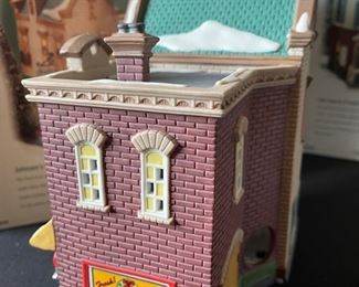 Dept. 56 Johnson’s Grocery & Deli Christmas in the City Series Department #56.58886 in Original Box 9 x 7.25 x 6in HxWxD