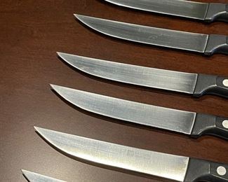 8 Wusthof Gourmet Steak Knife set 4050/12cm 9.25 in long