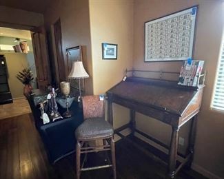 Purchase Online Wed 1/12 @6pm AZ Time and Come to the live sale Friday 1/4 & Saturday 1/15 9am to 2pm. Many items only available at the live sale!