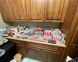 Purchase Online Wed 1/12 @6pm AZ Time and Come to the live sale Friday 1/4 & Saturday 1/15 9am to 2pm. Many items only available at the live sale!