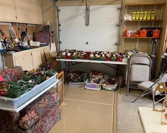 Purchase Online Wed 1/12 @6pm AZ Time and Come to the live sale Friday 1/4 & Saturday 1/15 9am to 2pm. Many items only available at the live sale!