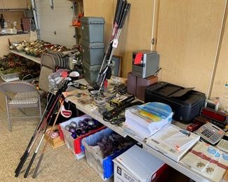 Purchase Online Wed 1/12 @6pm AZ Time and Come to the live sale Friday 1/4 & Saturday 1/15 9am to 2pm. Many items only available at the live sale!