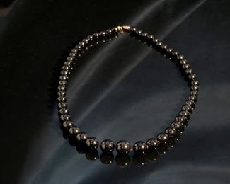 Black Onyx Graduated Bead Necklace 14k Gold Clasp Length: 26in Largest Bead: 15mm