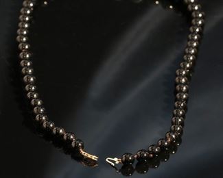 Black Onyx Graduated Bead Necklace 14k Gold Clasp Length: 26in Largest Bead: 15mm