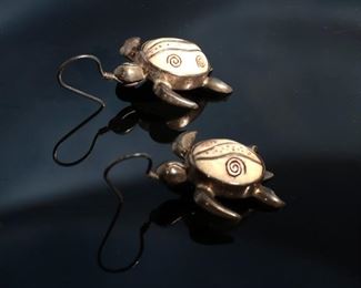 ZEALANDIA 925 Sterling Silver Fossil Sea Turtle Earrings 32x31mm