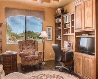 Purchase Online Wed 1/12 @6pm AZ Time and Come to the live sale Friday 1/4 & Saturday 1/15 9am to 2pm. Many items only available at the live sale!