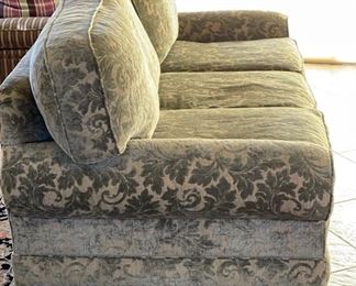 Key City Botanical Print Upholstered Sofa Couch 36 x 84 x 41in HxWxD