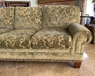 Key City Botanical Print Upholstered Sofa Couch 36 x 84 x 41in HxWxD