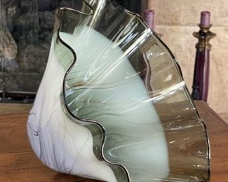 Dan Bergsma HandBlown Art Glass Bowl Vase Signed 9 x 18 x 18 HxWxD