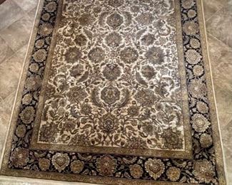 10x8ft Hand Knotted Wool Rug 128 x 96in HxWxD