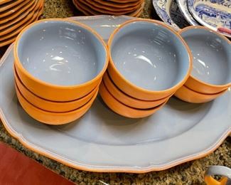 34pc Loneoak & Co Terracotta & Blue dish-ware 34pc