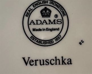 61pc Adams Veruschka China Set 61pc