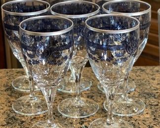8pc Blue & Silver Rim Wine Glasses 8 x 3.25in diameter
