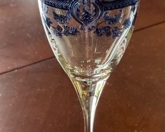 8pc Blue & Silver Rim Wine Glasses 8 x 3.25in diameter